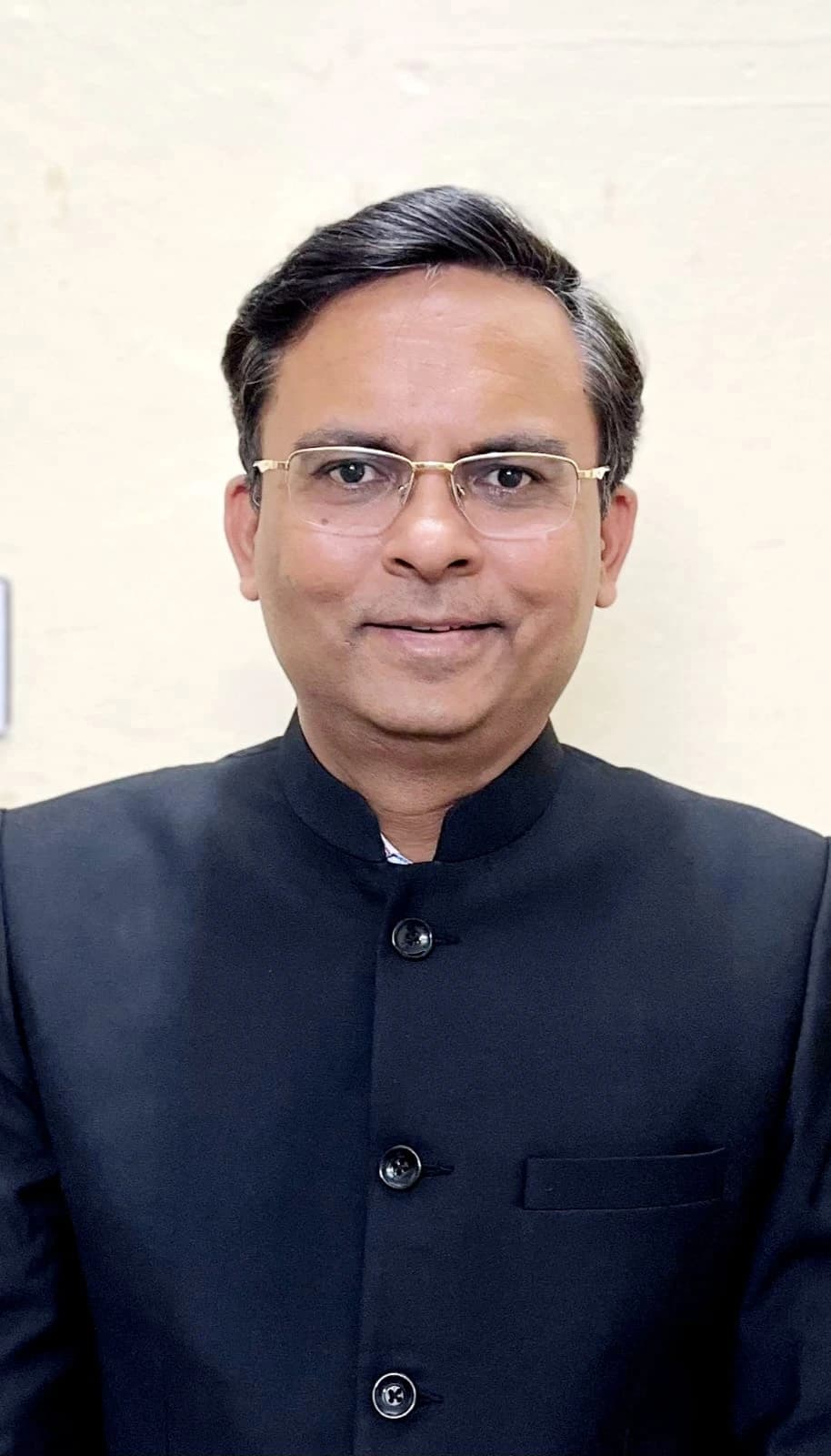 Prof. (Dr) A K Saini
